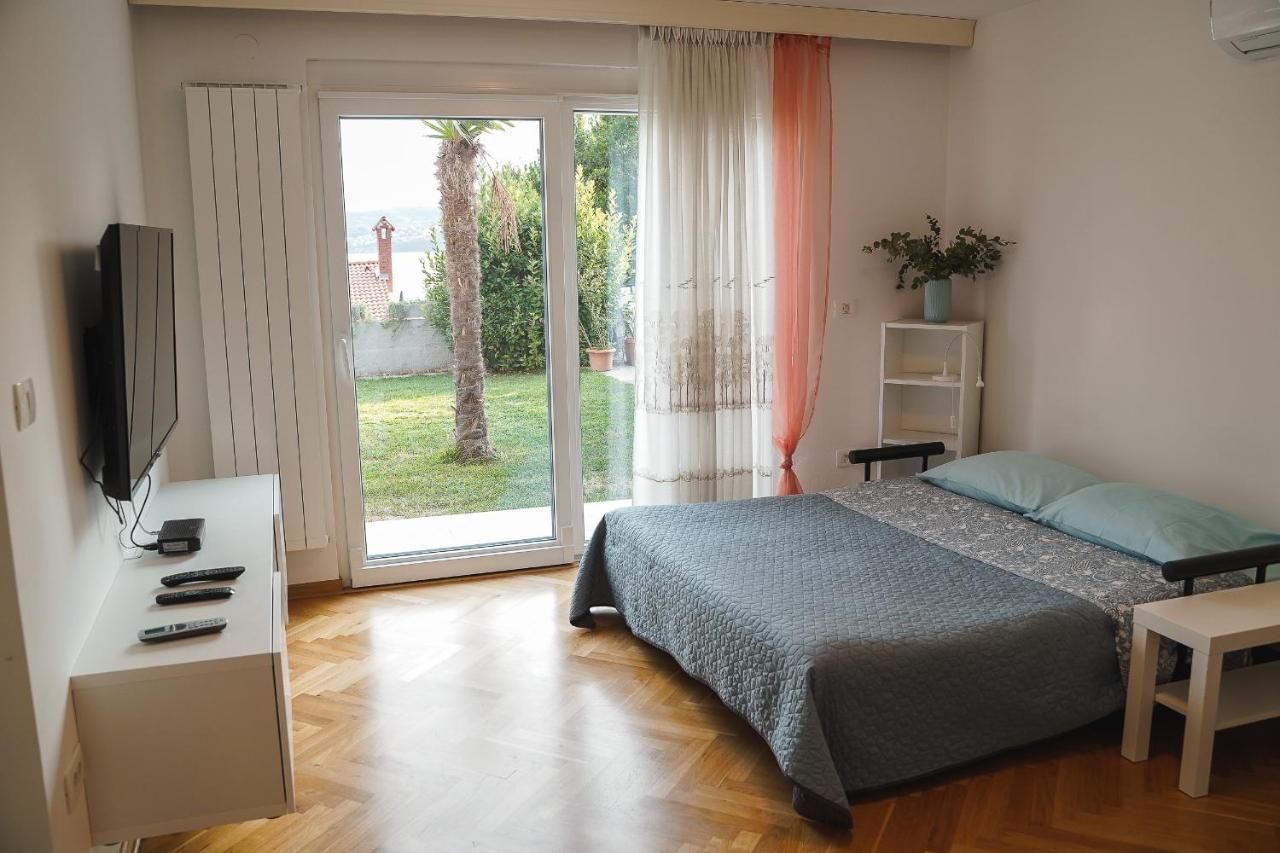 Garden View Apartments Ankaran Dış mekan fotoğraf
