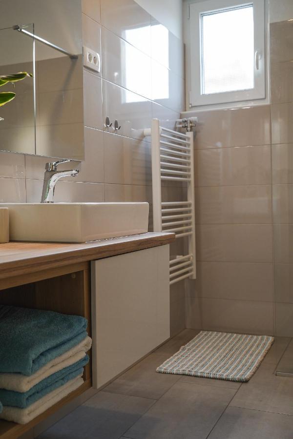 Garden View Apartments Ankaran Dış mekan fotoğraf
